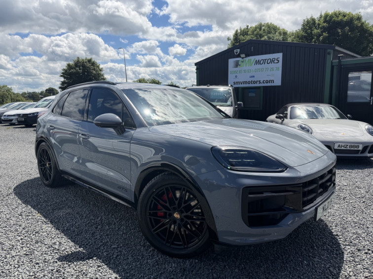 2025 Porsche Cayenne
